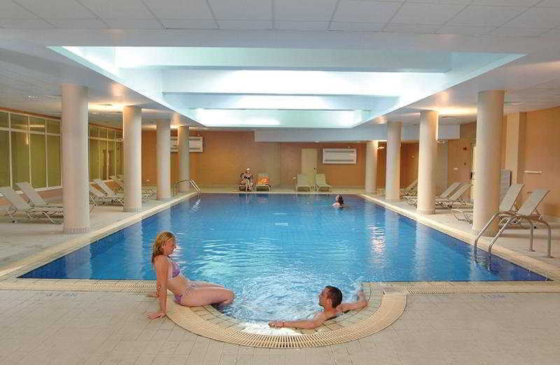 Pafian Park Holiday Village Paphos Bagian luar foto
